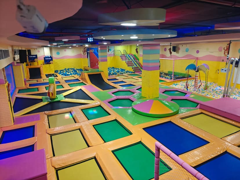 SkyJumper Amusement Park - Garuda Mall | Laser Tag | VR Games | Soft Play | Birthday Parties | School Trips | Corporate Party