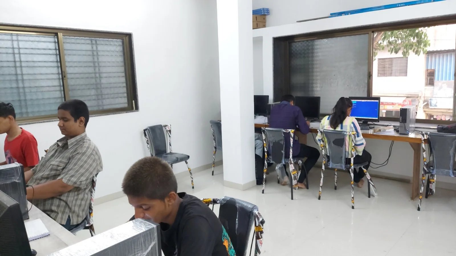 DISHA COMPUTER INSTITUTE CIDCO BRANCH — Coding & Robotics in Flora Town, Nashik