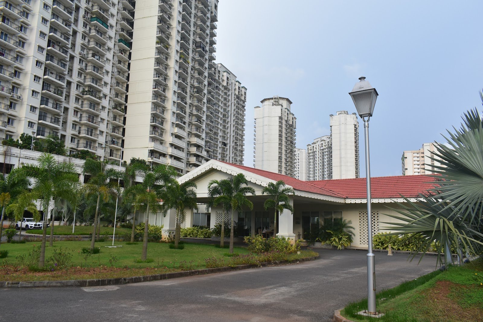 DLF Club New Town Heights Kochi — Swimming in Mattancherry, Kochi