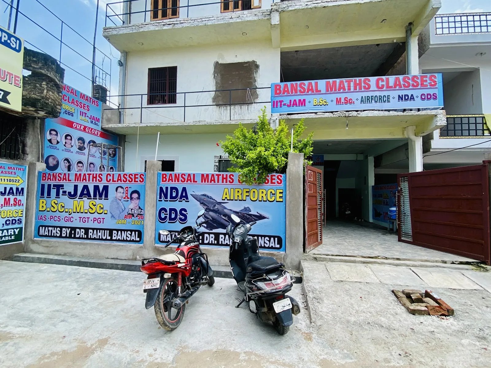 Bansal Math Classes - IIT Jam Coaching In Kanpur,B.Sc For Maths In Kanpur,Maths Teacher In Kanpur — Athletics in Armapur, Kanpur