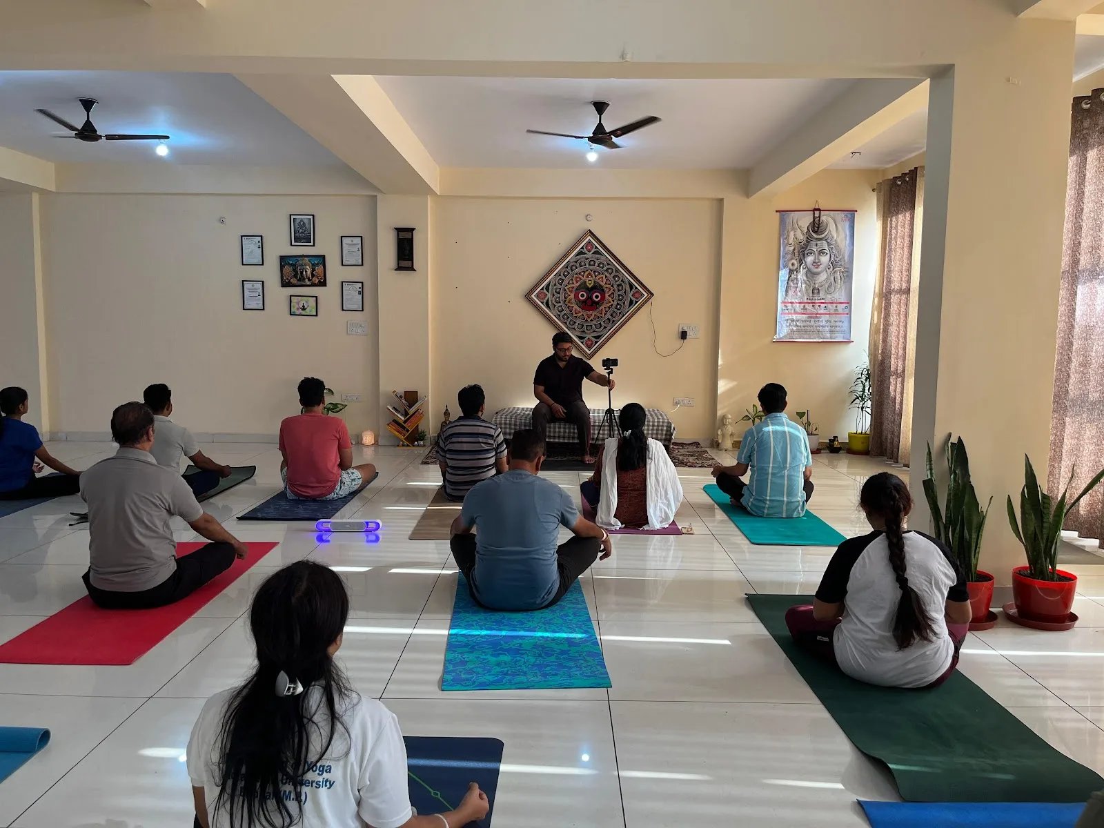 Veragya Yogashala - Best Yoga Classes in Bagmugaliya Bhopal/Meditation Pranayama/Power Advance/Yoga for Weight Loss Women — Yoga in Hoshangabad Road, Bhopal