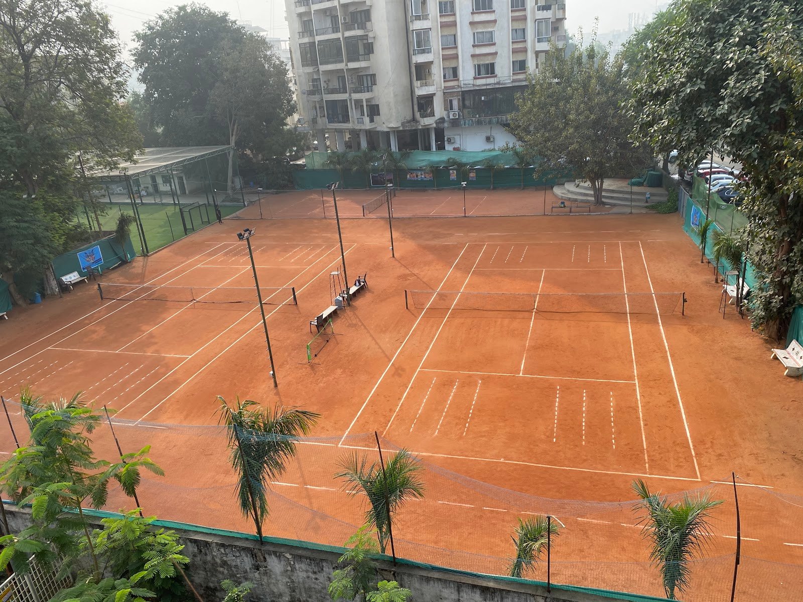 Ajay Tennis — Tennis in Tandalja, Vadodara