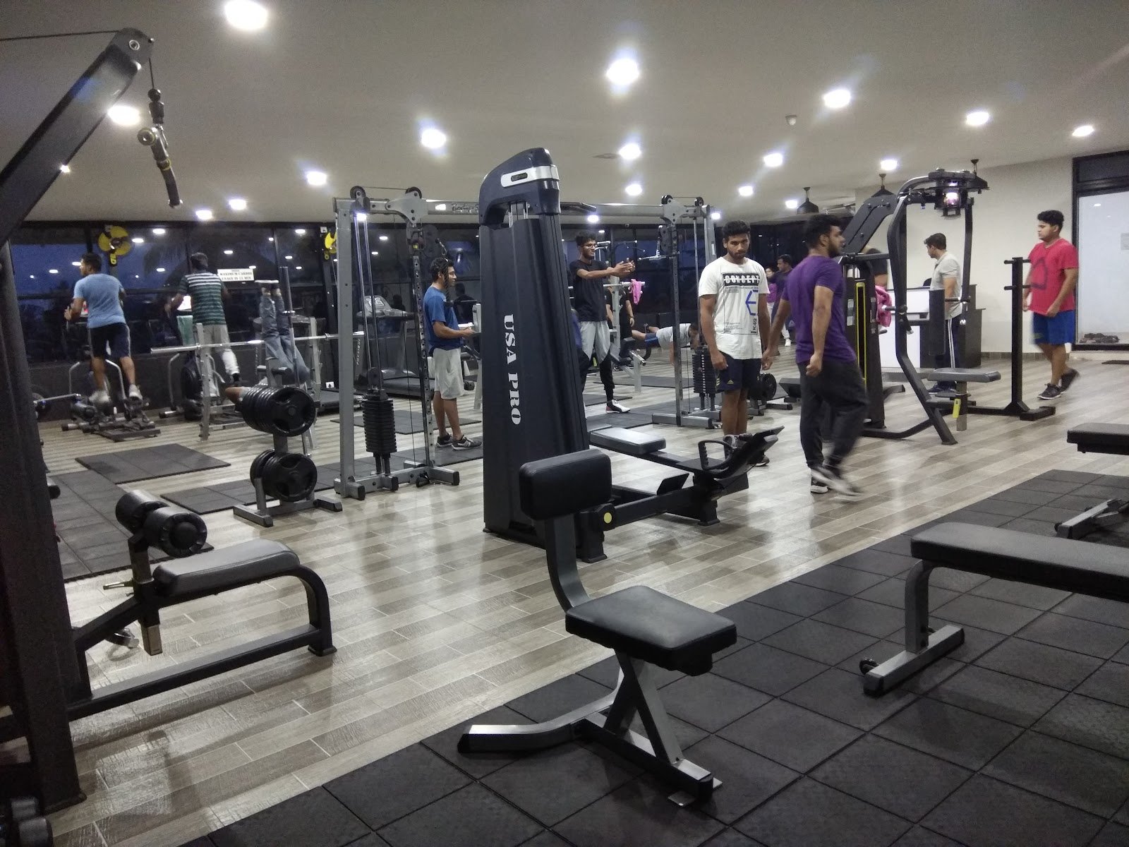 Fitness HQ — Fitness Center in Valummel, Kochi