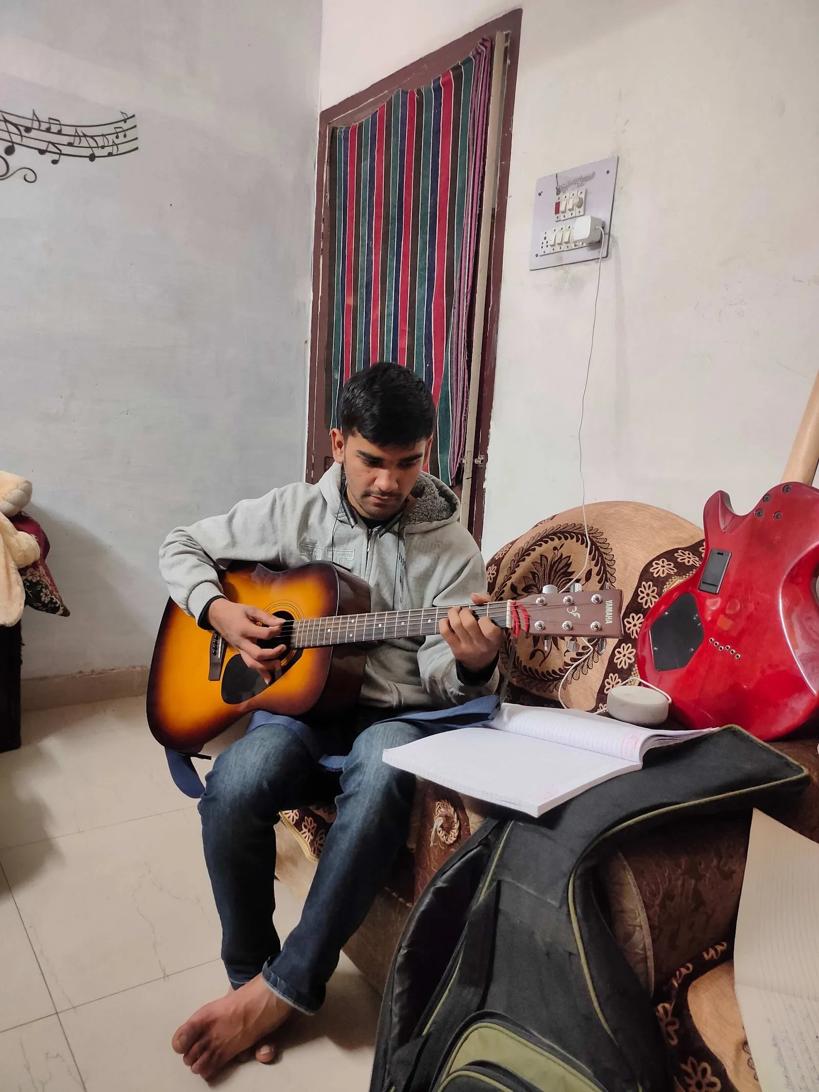Best Guitar classes in Awadhpuri Bhopal — Music in Awadhpuri, Bhopal