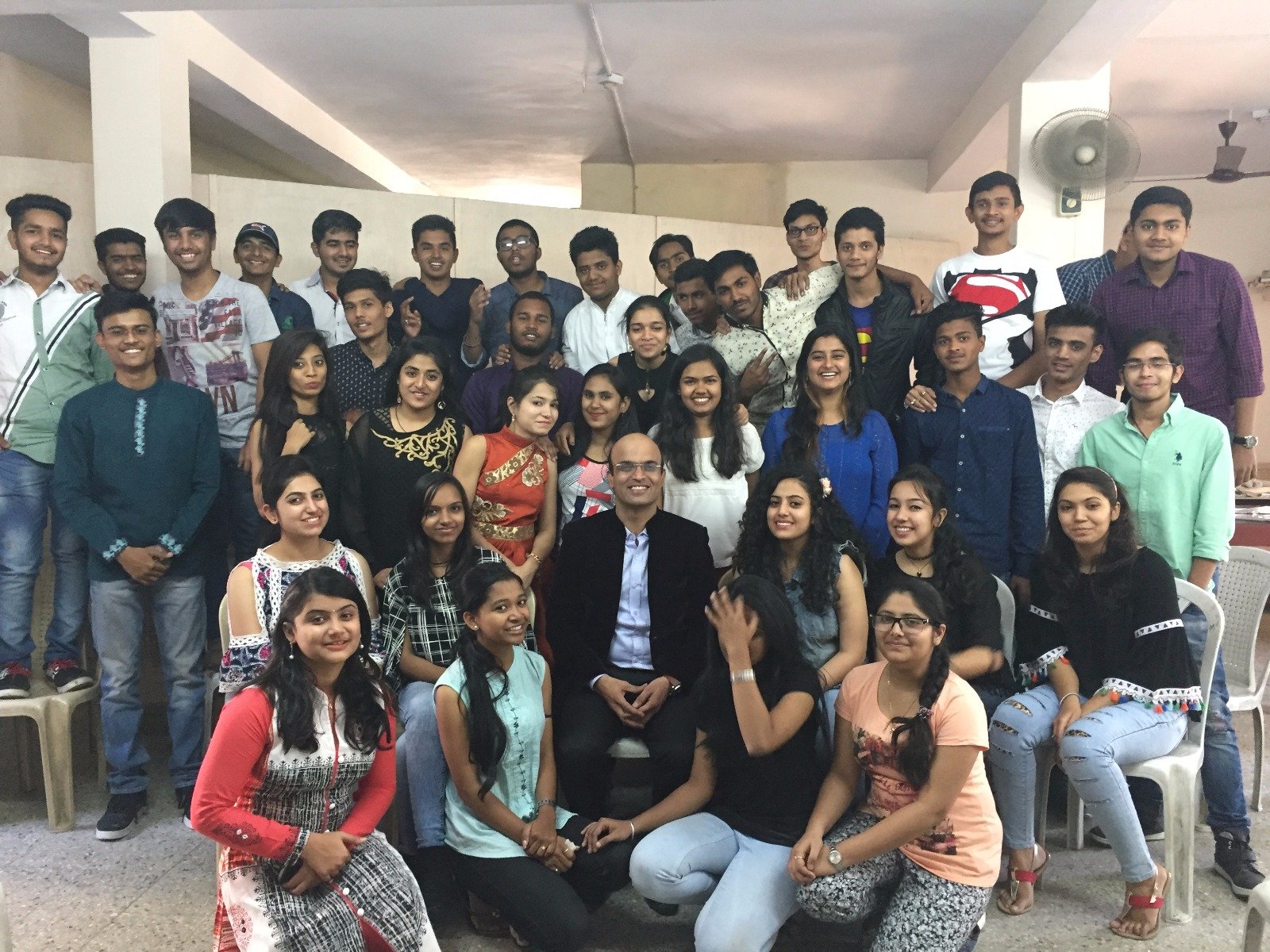 Chhatani Sir's ABSOLUTE MATHS ACADEMY ( Best Maths Classes ) JEE Main, JEE Advance and XI, XII CBSE and State Board — Abacus & Vedic Maths in Vasant Nagar, Nagpur