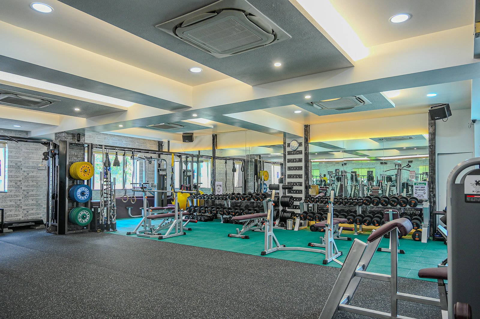 People's Gym — Fitness Center in Ramdaspeth, Nagpur