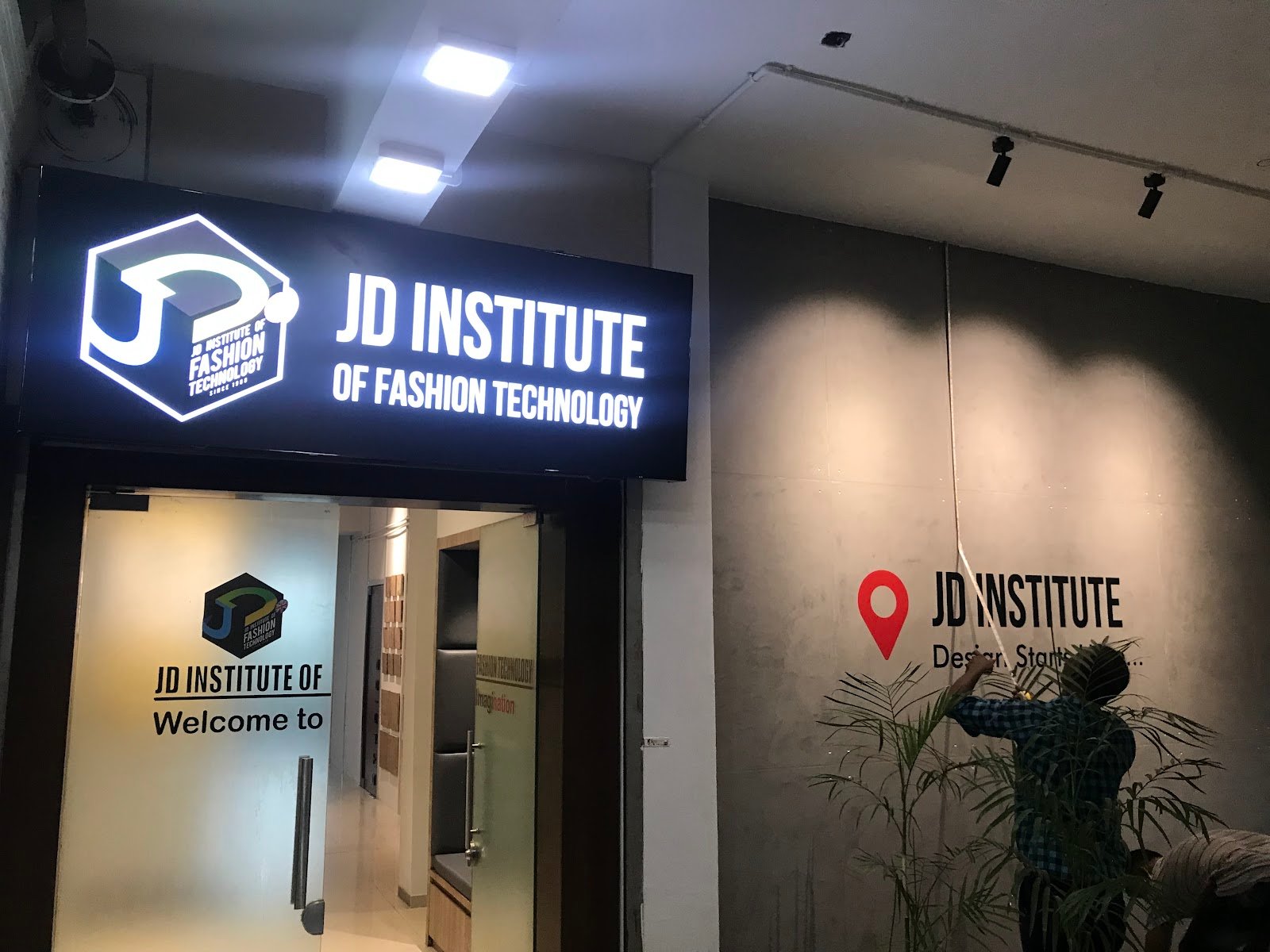 JD Institute of Fashion Technology (Corporate) - Surat, Gujarat — Photography in Mansarovar Bungalows, Surat