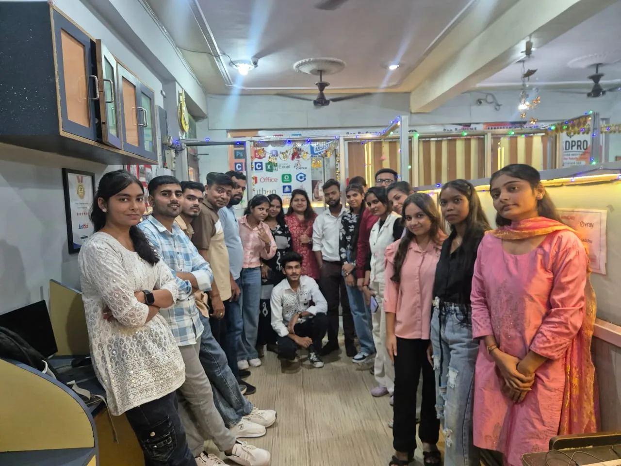CadPro Computer Institute Begum Bridge- IT, Tally, CAD & Digital marketing courses | Govt Registered Institute — Coding & Robotics in Shiv Lok, Meerut