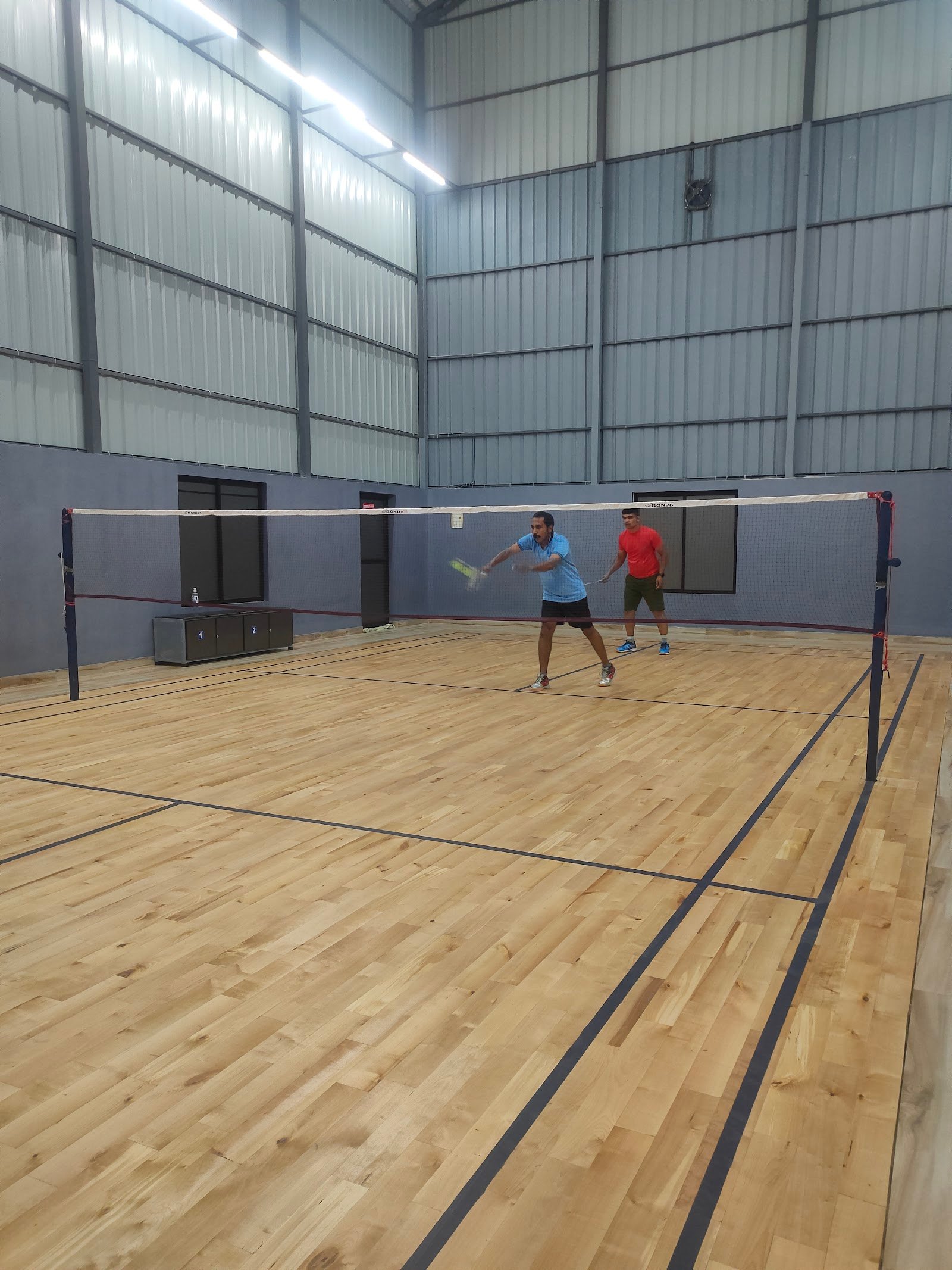 16 Feathers Indoor Badminton Court and Academy — Badminton in Peroorkada, Trivandrum