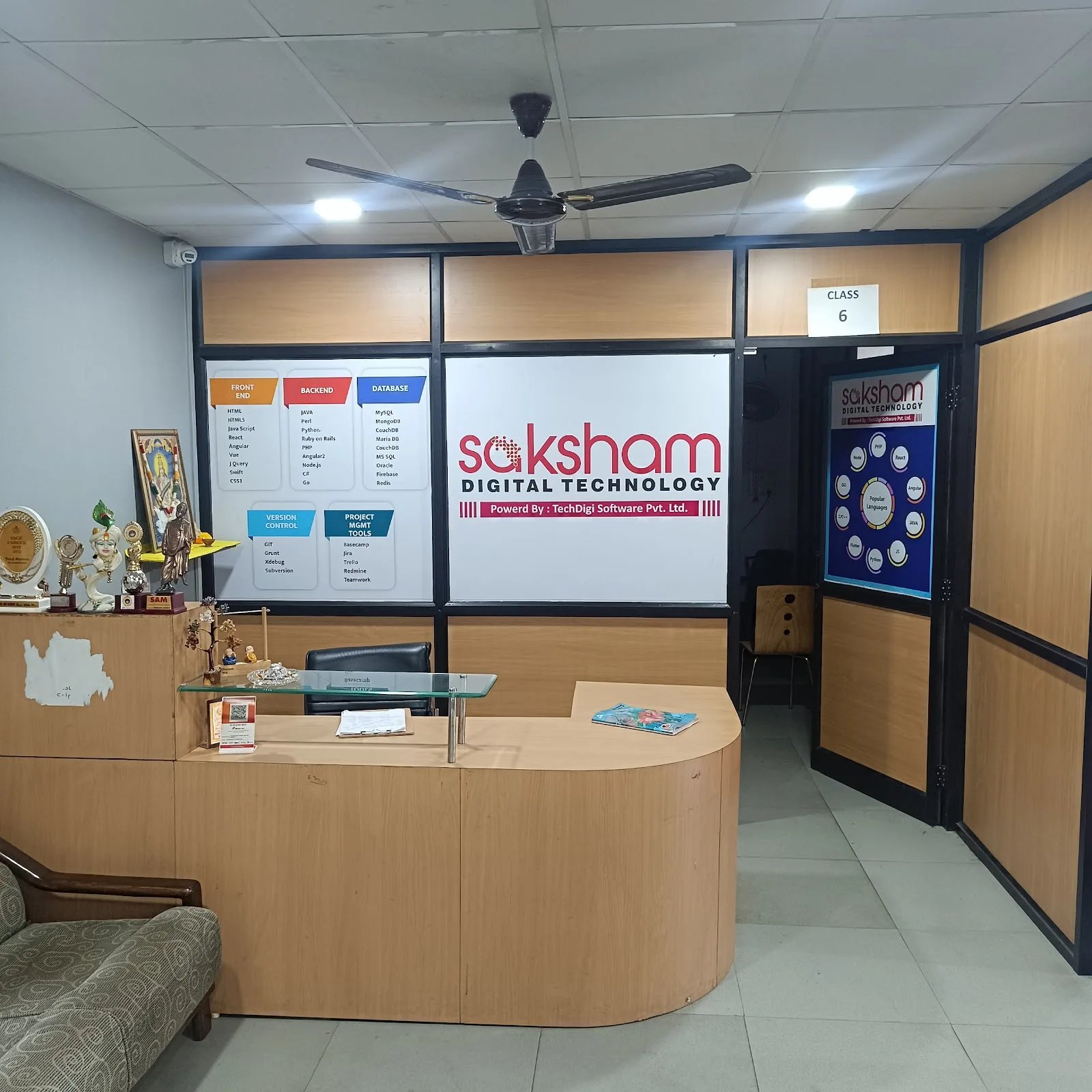 Saksham Digital Technology- Coding Class Java, Python, C, C++, DSA, Data Science, Machine Learning, AI, — Coding & Robotics in Indripuri, Bhopal
