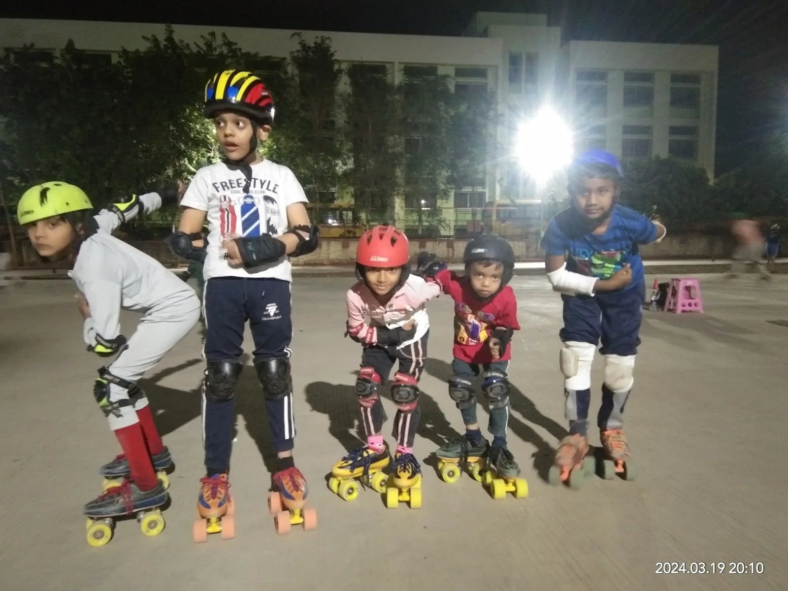 Vande mataram Pratishthan — Tennis in Wadala, Nashik