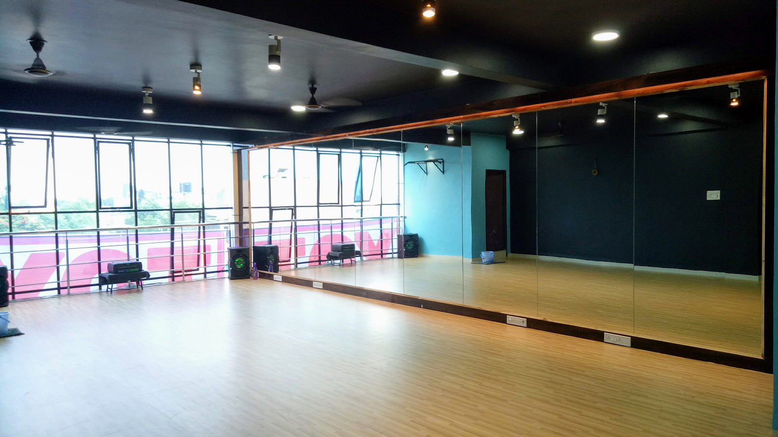 Foot N Vibe - Best Dance & Entertainment Studio in Indore — Dance in Shalimar Palms, Indore