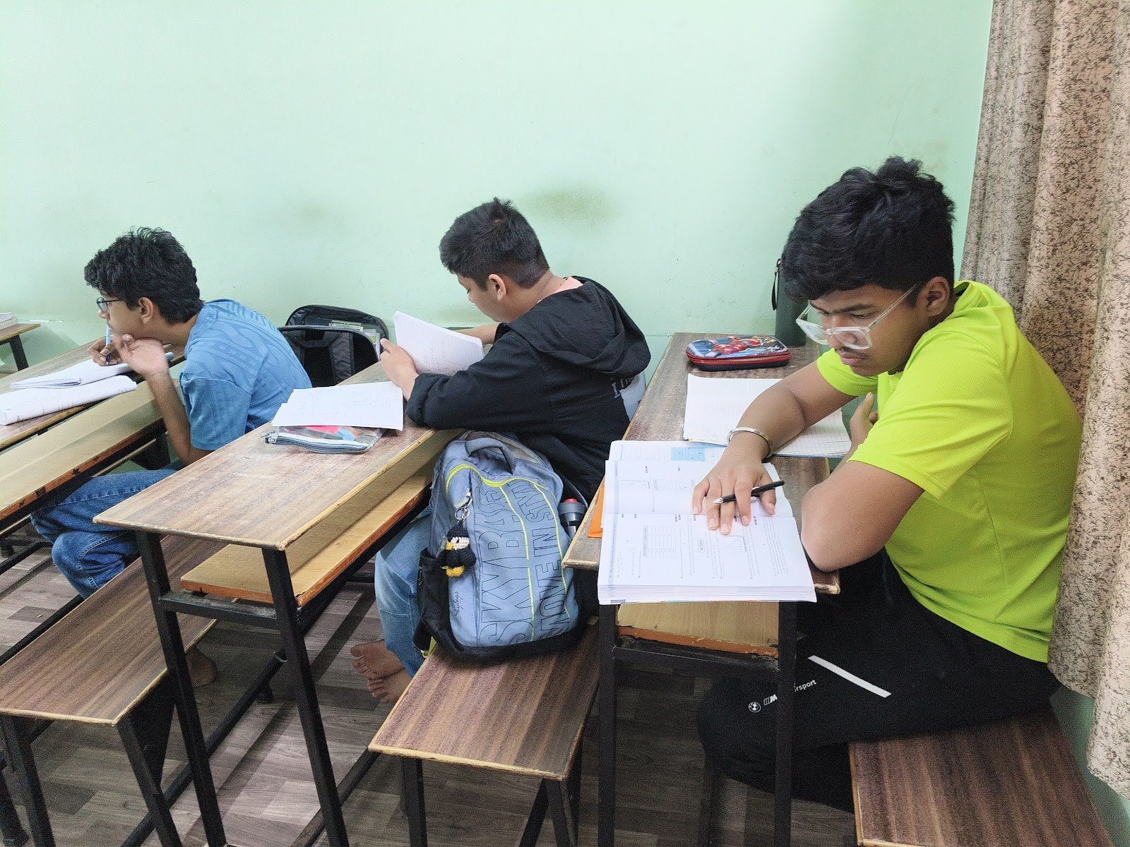 J.P. Tutorial & Best Home Tutor Nagpur — Public Speaking in Agne Layout, Nagpur