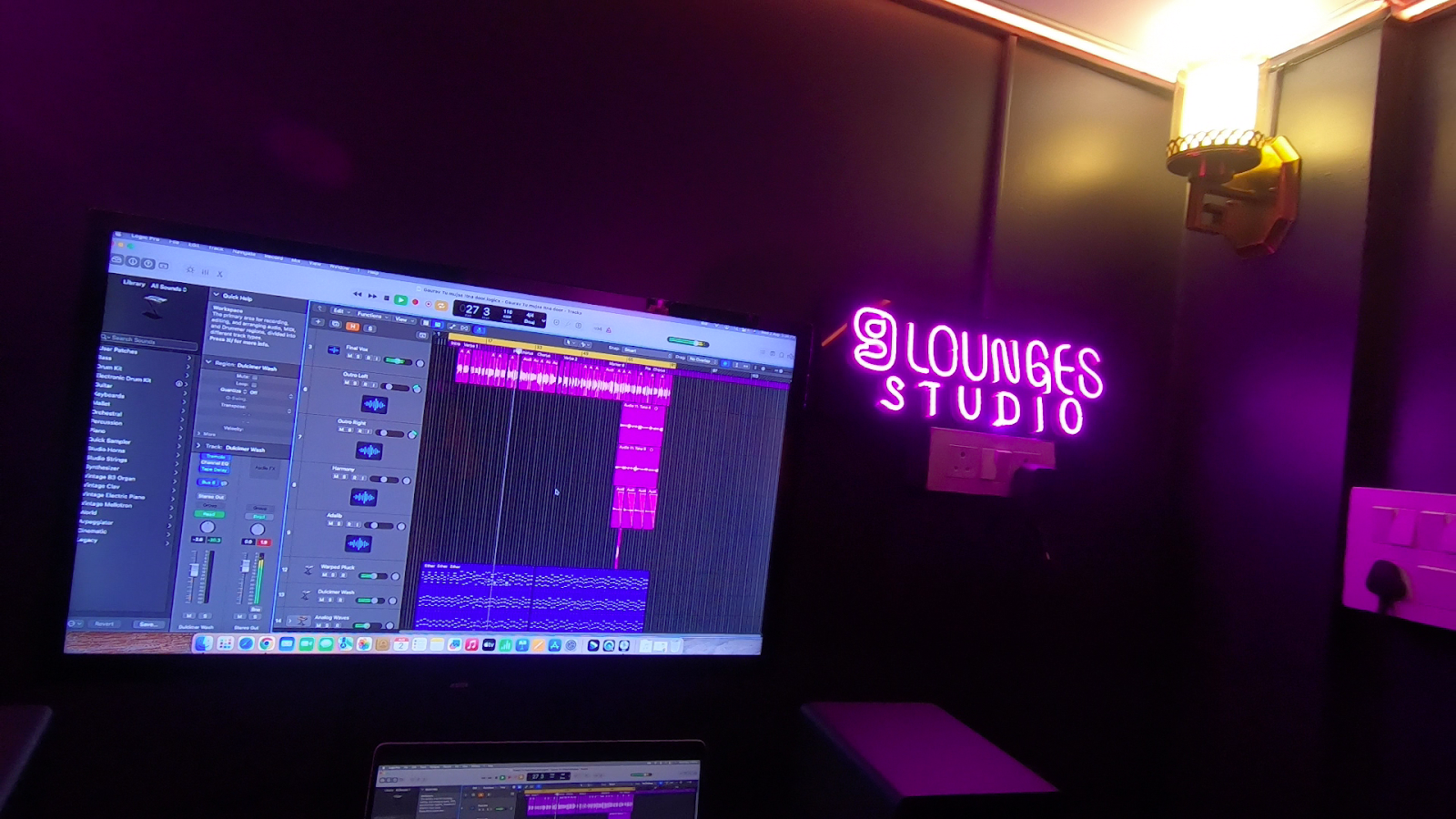 9 Lounges Music Studio & Institute — Music in Martand Chowk, Indore