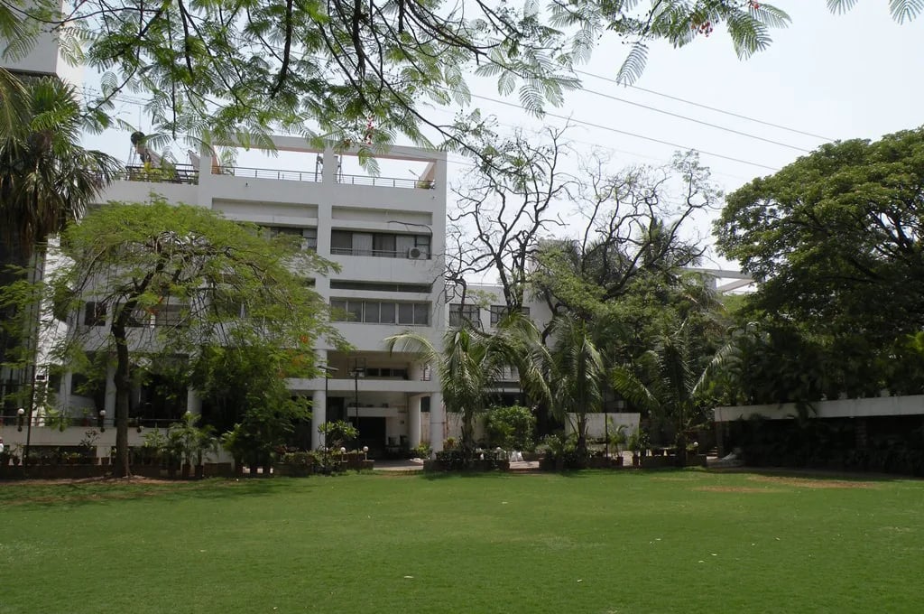 Nasiklub — Swimming in Dwarka, Nashik