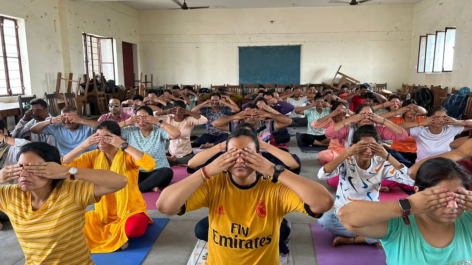 Vyayam Vibes — Yoga in Shiv Lok, Meerut
