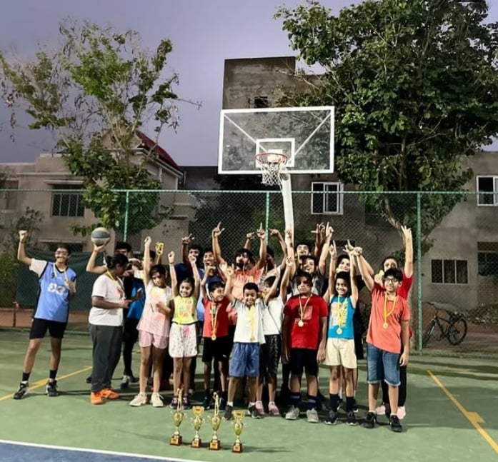 The dribbling soul's basketball academy — Basketball in Jankipuram, Lucknow