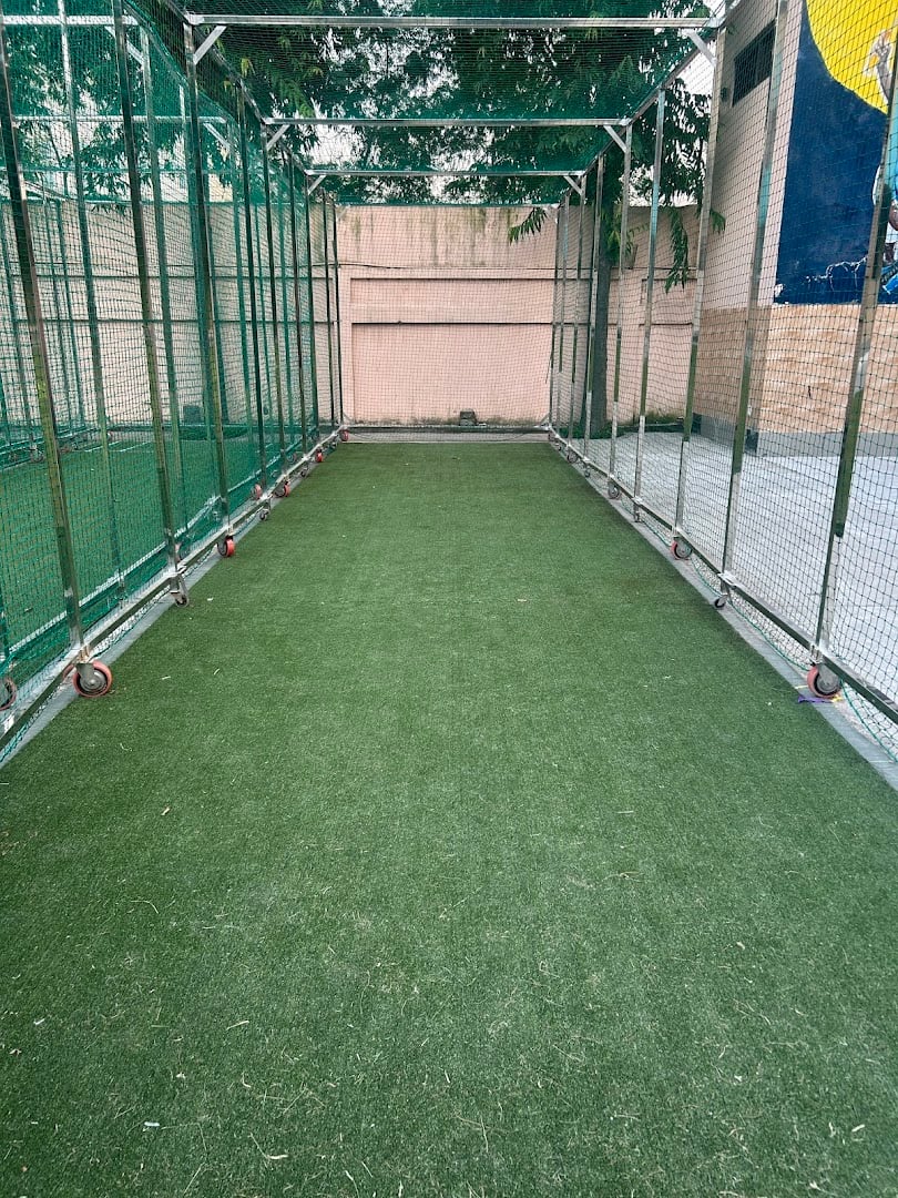 Strategien Cricket Academy — Cricket in Patparganj