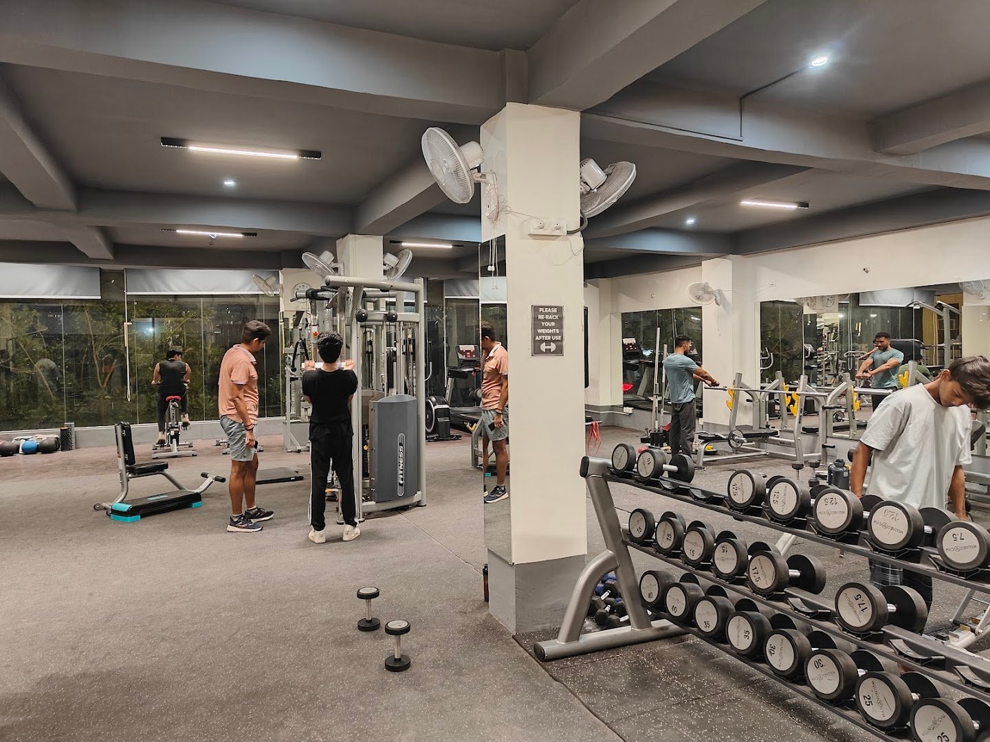 Muscle Matrix Gym 44 — Strength & Powerlifting in Sector 35-50, Noida