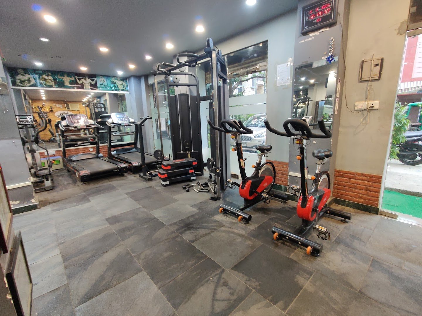 Lift Factory Gym — Fitness Center in Laxmi Nagar, Delhi