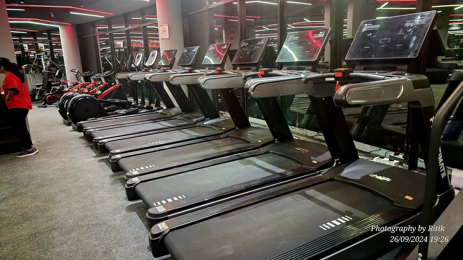 Pro Ultimate Gyms - Palam Vihar, Gurugram — Standard Gym in Old Gurugram, Gurugram
