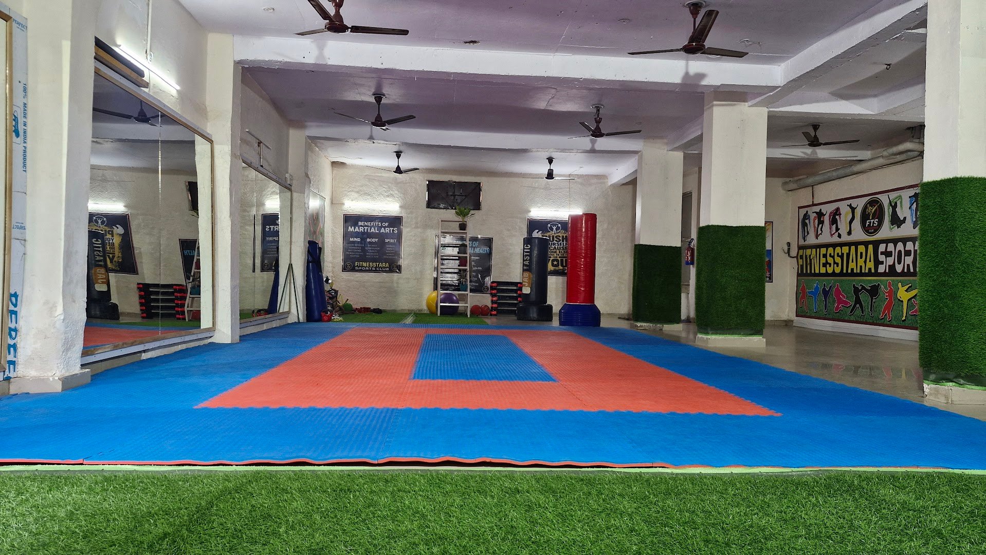 Fitnesstara sports club — Premium in Dilshad Garden, Delhi