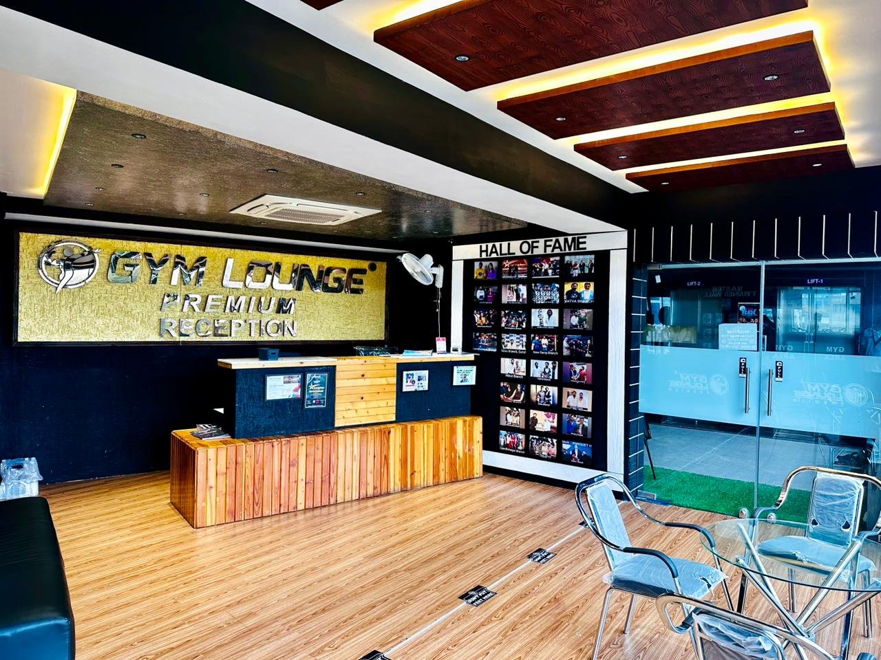 Gym Lounge Premium Navrangpura — Fitness Center in Maninagar, Ahmedabad