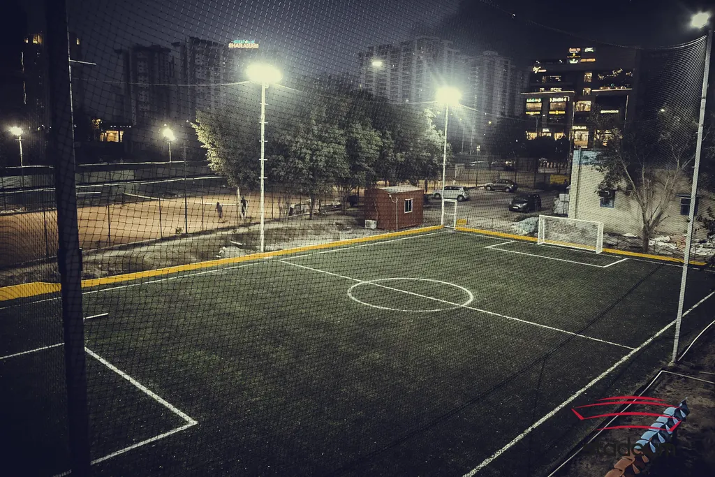 Stadeum — Football in Sector 100