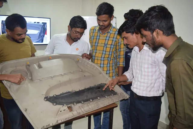 Apex Tech Center — Art & Craft in Chinchwad