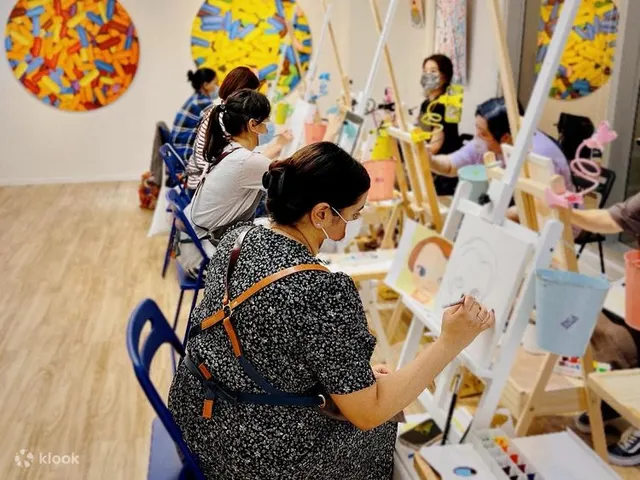 Inkroot Studio — Art & Craft in Garfa