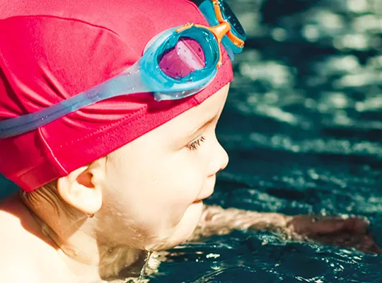 Michael Phelps Swimming at Amanora, The Fern Hotels & Club