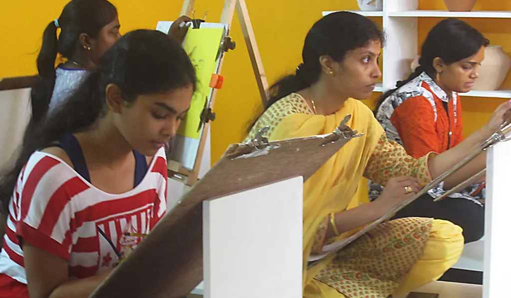 Life & Art Academy — Art & Craft in Adyar
