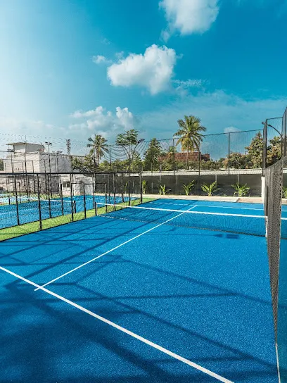 Bend It District - Padel & Pickleball