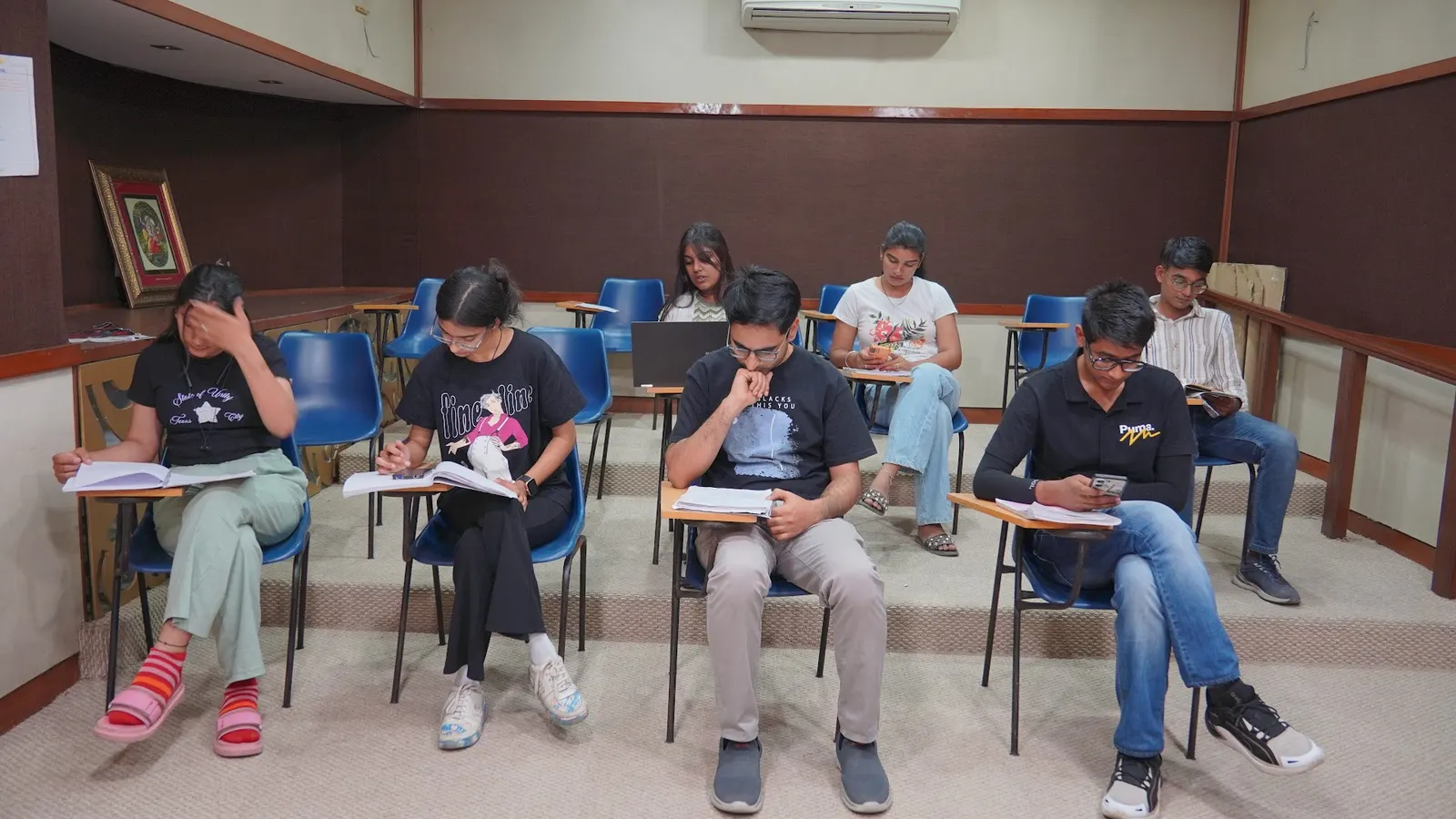 KMINDZ EDUCATION JAIPUR — Language in Vaishali Nagar, Jaipur