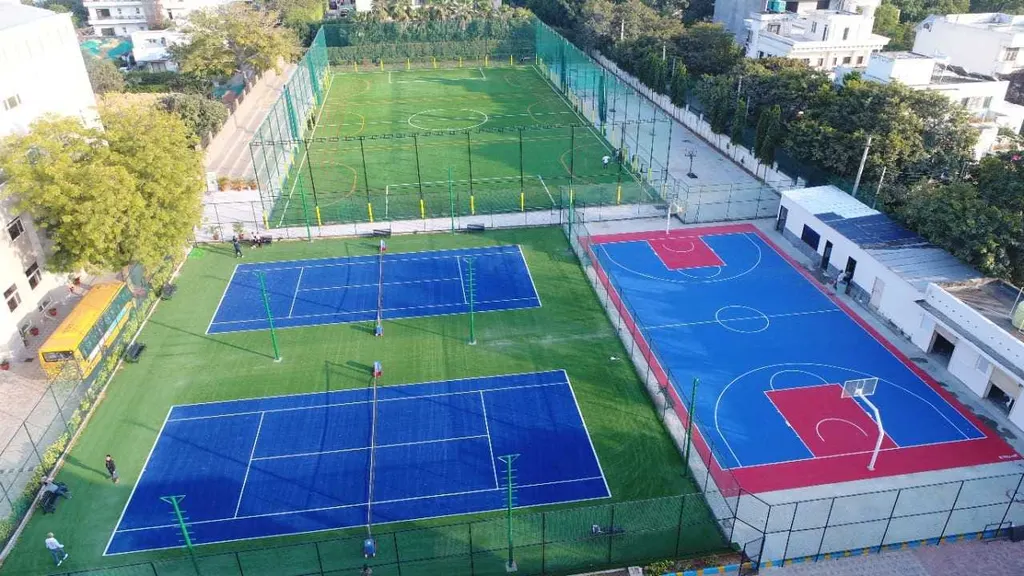 Gallant Play Arena South City 1 — Football in Sector 41