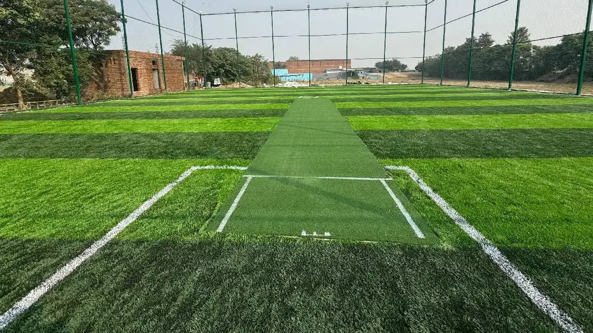 Dugturf Box Cricket — Cricket in Mukhmelpur, Delhi