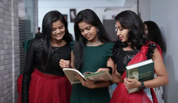 National Institute of Fashion Designing — Art & Craft in Dilsukhnagar