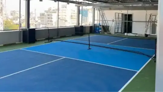 CE COURTS