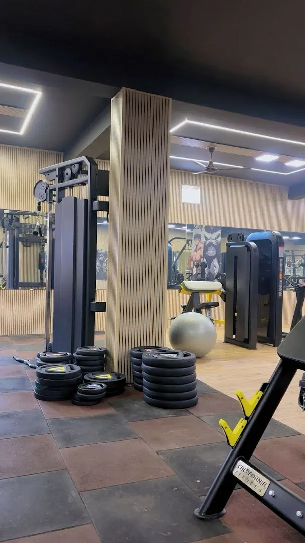 Red Gym — Standard Gym in Sector 86