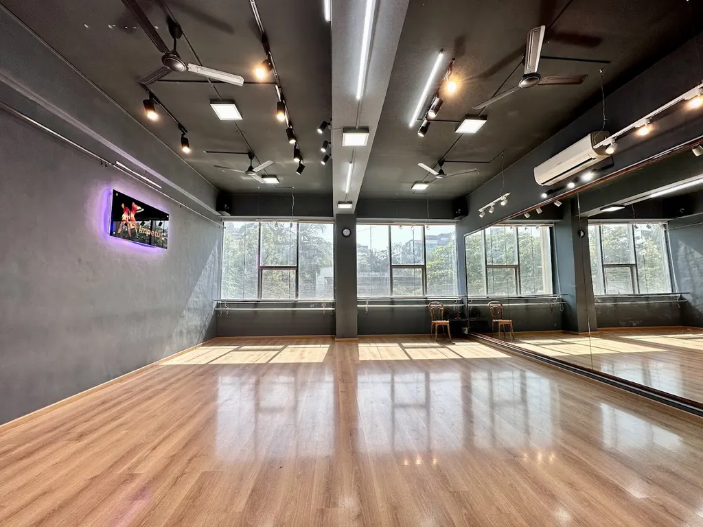 Impetuus - The Studio — Gymnastics in Powai