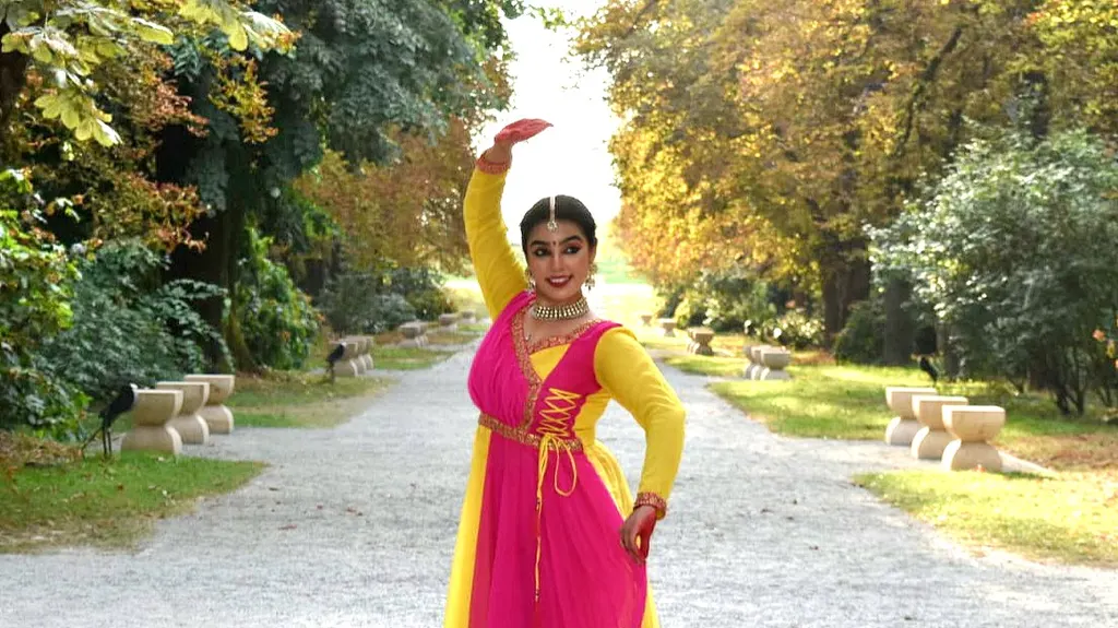 Kathak Classes by Priyanka Chhabra — Dance in Janakpuri