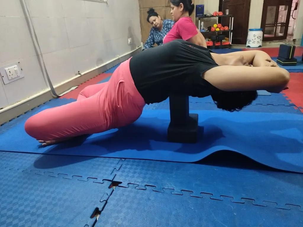 Shakti Yoga Shala297 — Yoga in Sector 4