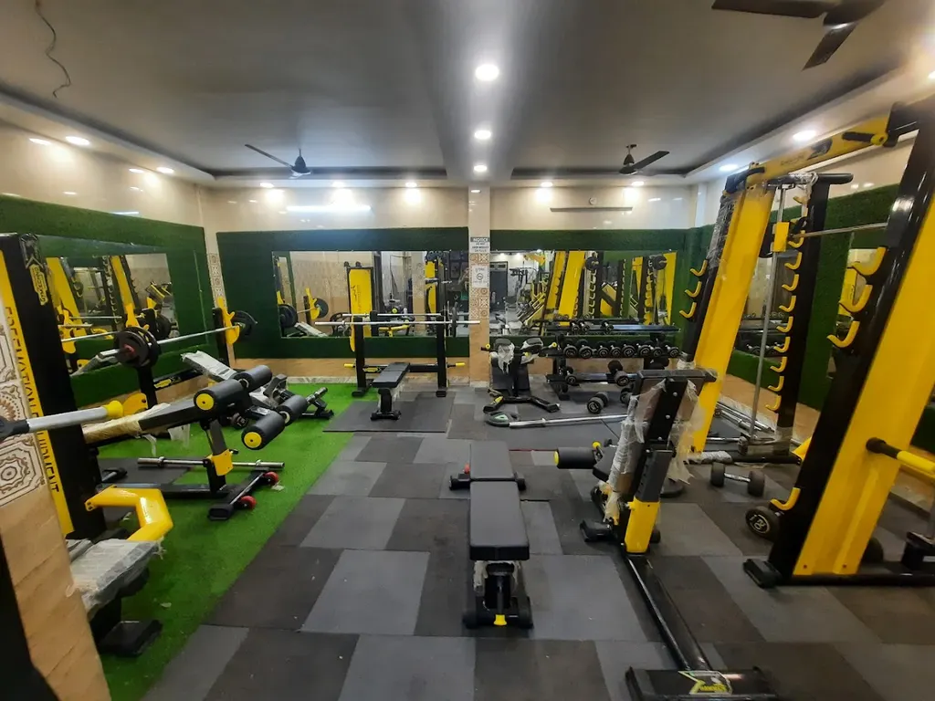 Fat2Fit Gym — Fitness Center in Daryaganj