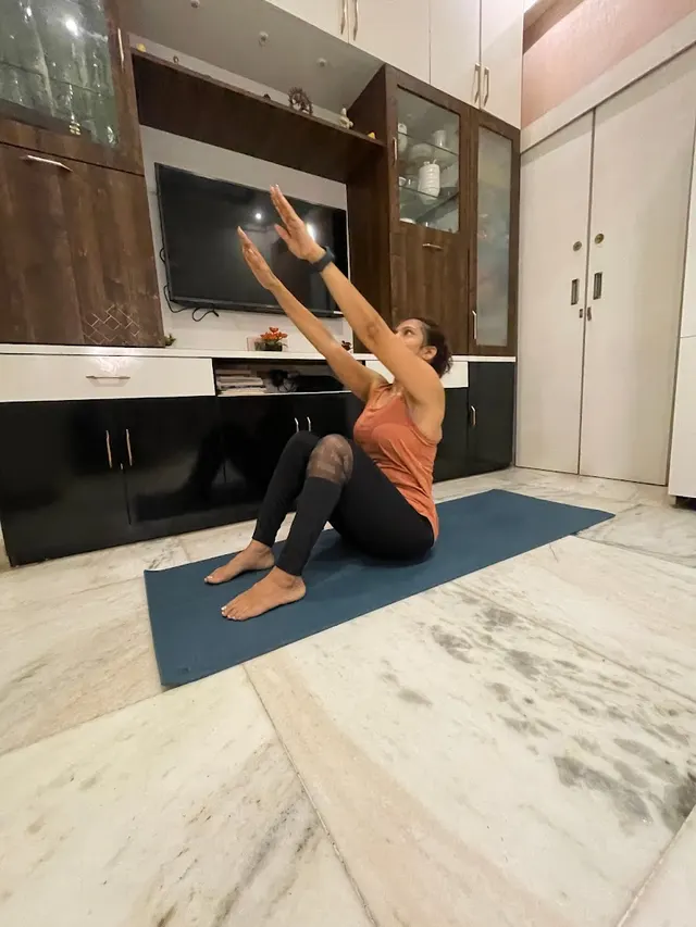 Fitwithchitraa — Yoga in Khar West
