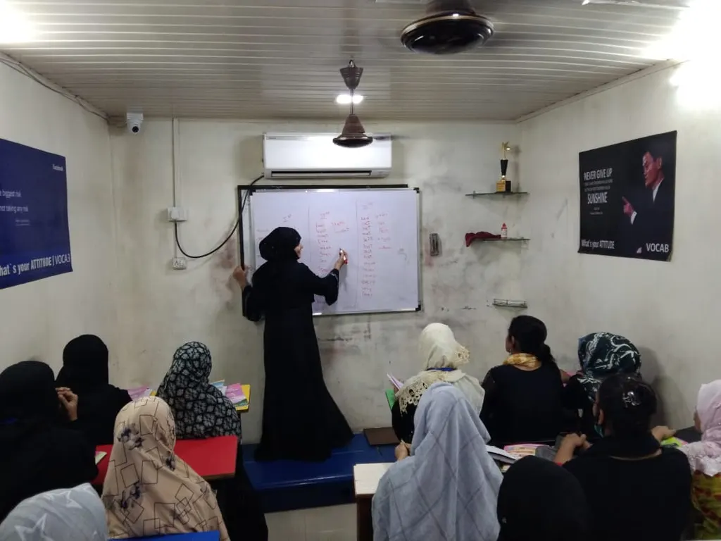 Vocab English Academy — Language in Mumbra
