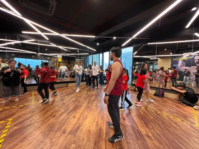 UDC (United Dance Center) — Dance in Sector 96