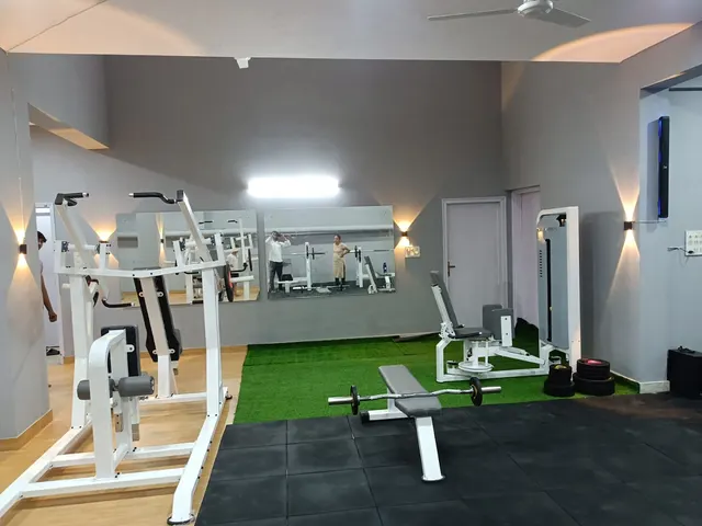 Atomic Health & Fitness Gym