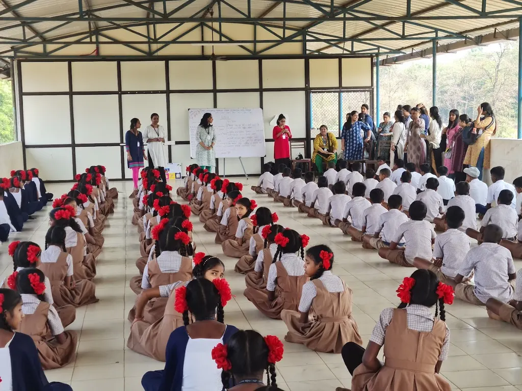 Sies Institute Of Comprehensive Education — Gymnastics in Sion