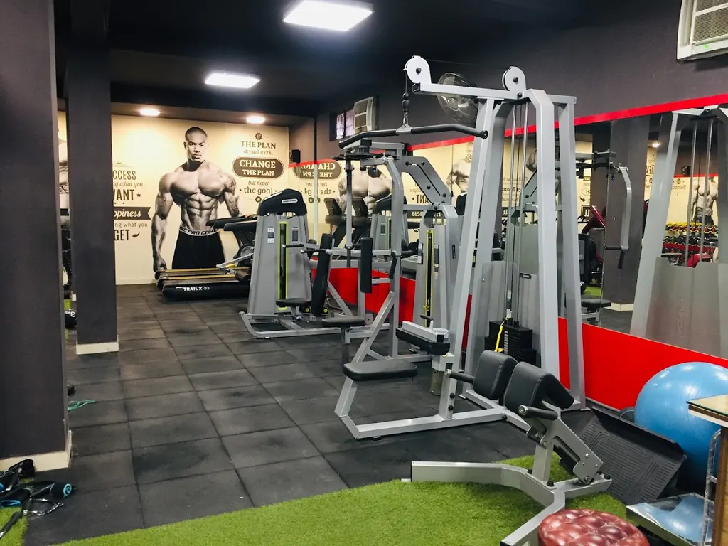 Sweat Factory GYM — Standard Gym in Delhi Cantonment