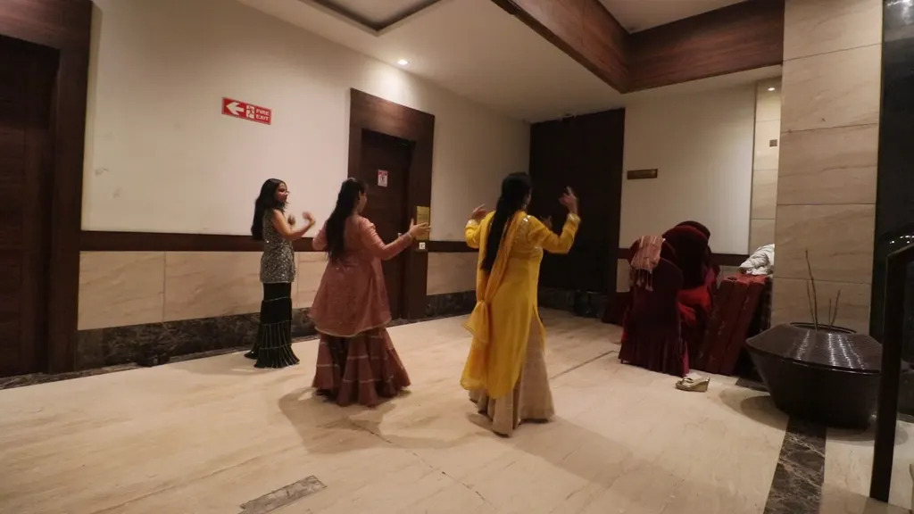 Dance Team By Vickky Gujranwala Town — Dance in Gujranwala Town